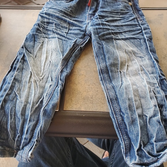 Jeans - Picture 2 of 2